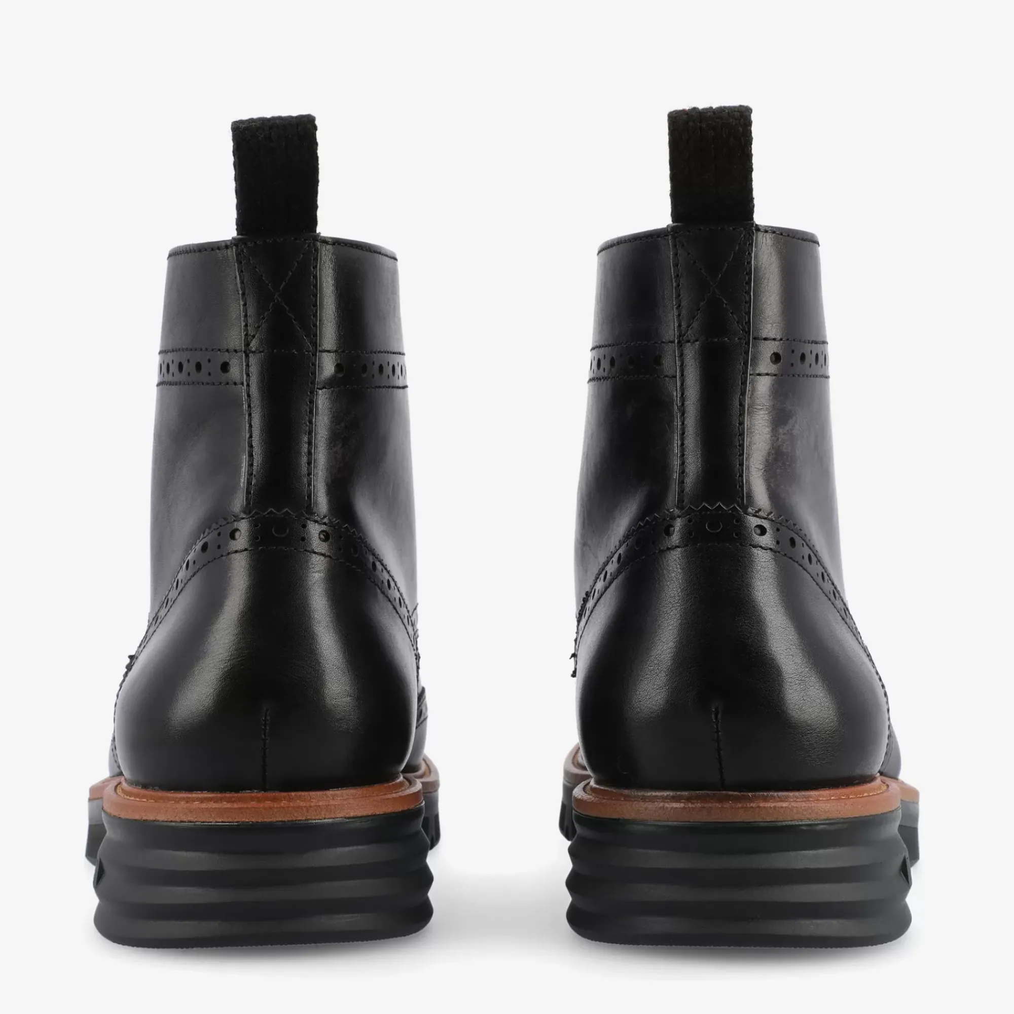 New TAFT Model 005 Boot In Midnight