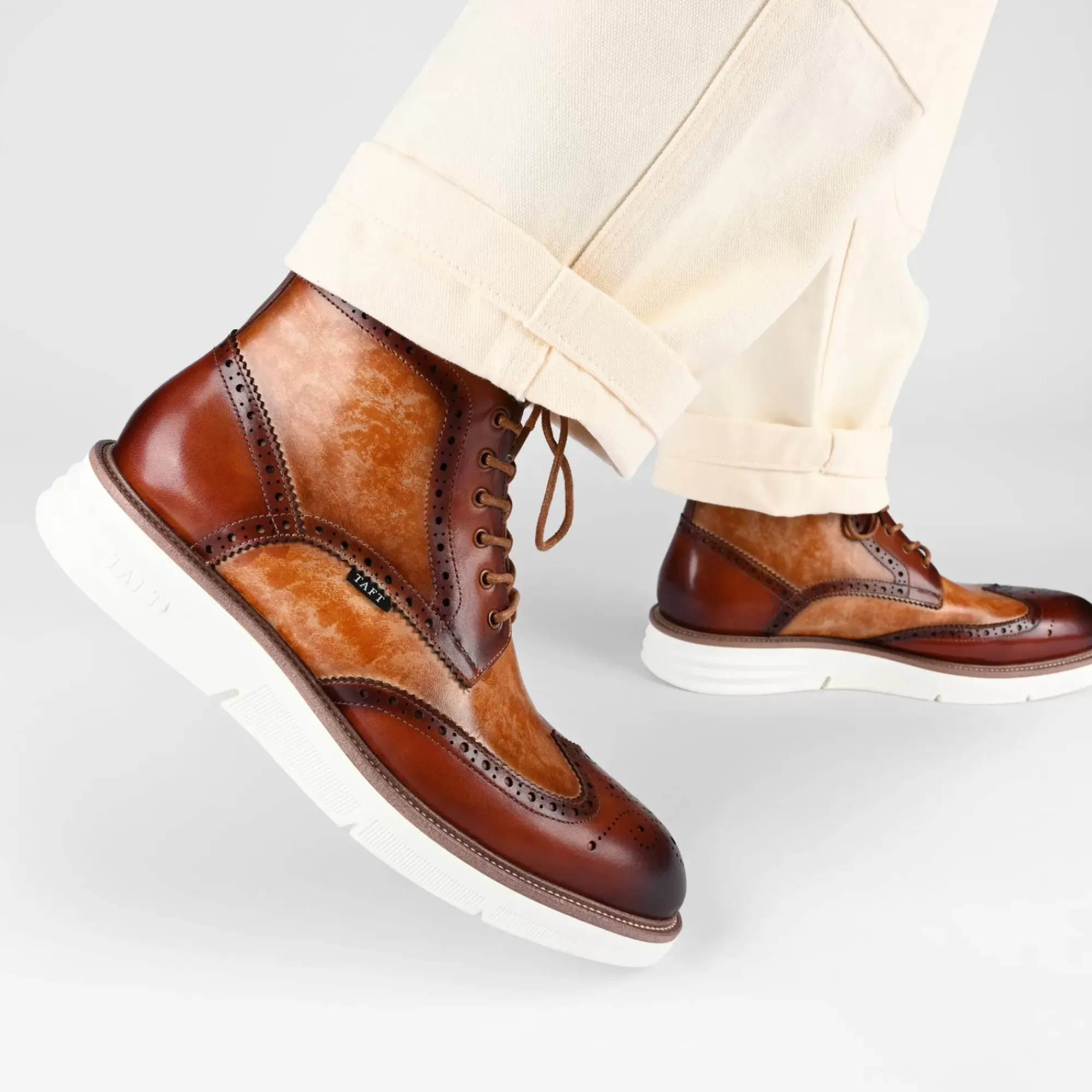 Outlet TAFT Model 005 Boot In Walnut