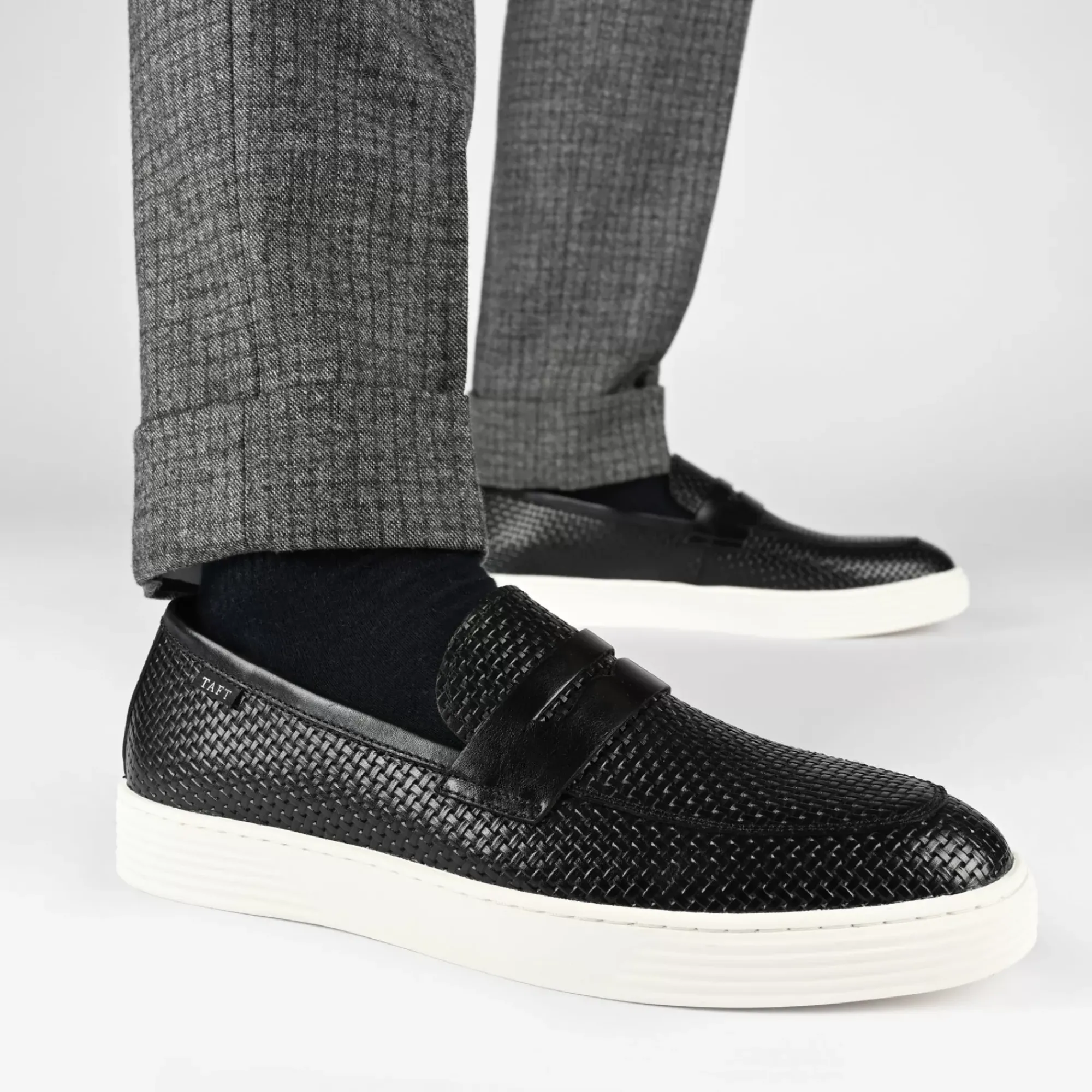 Clearance TAFT Model 106 Loafer In Black