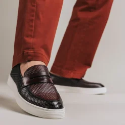 Discount TAFT Model 106 Loafer In Cherry
