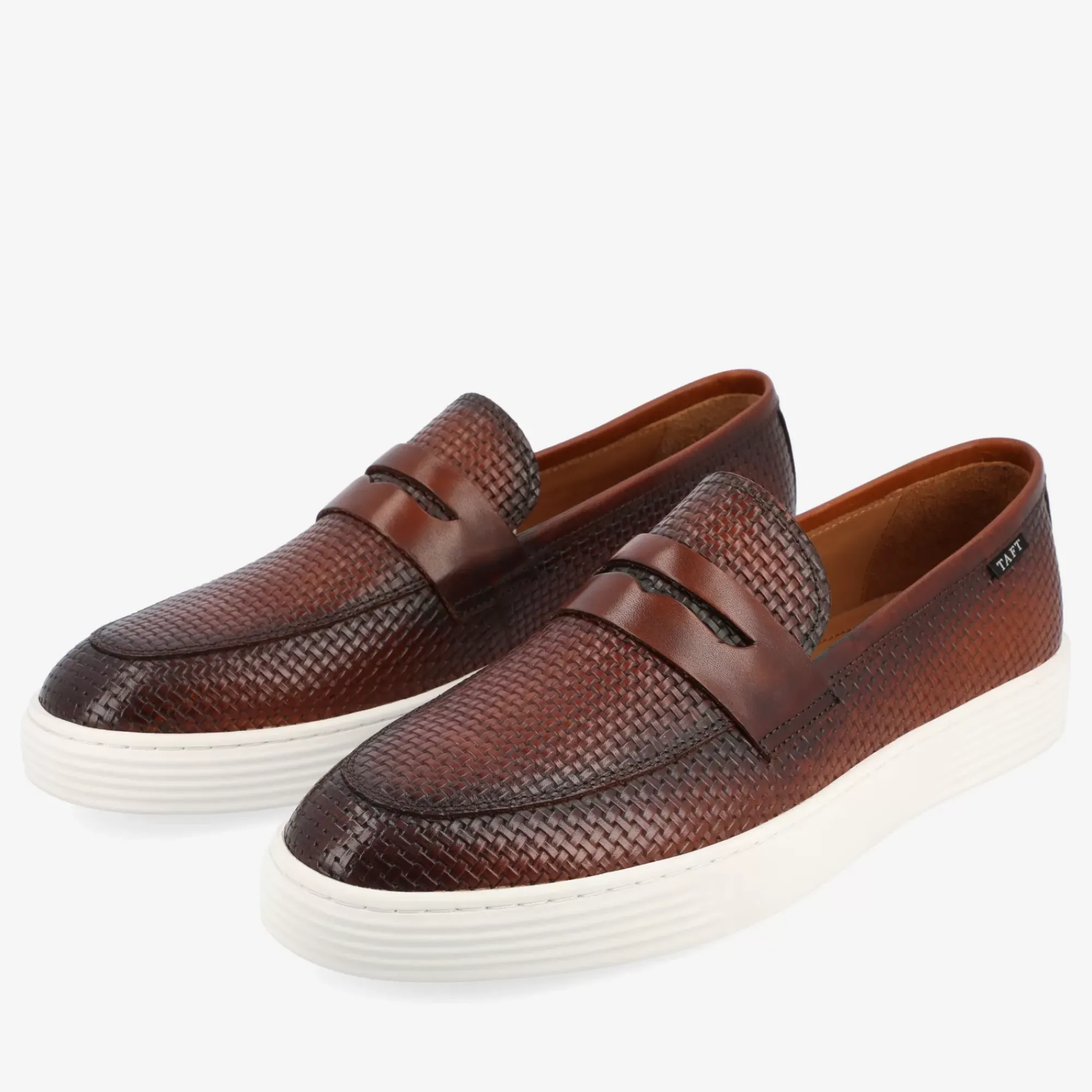 New TAFT Model 106 Loafer In Chili