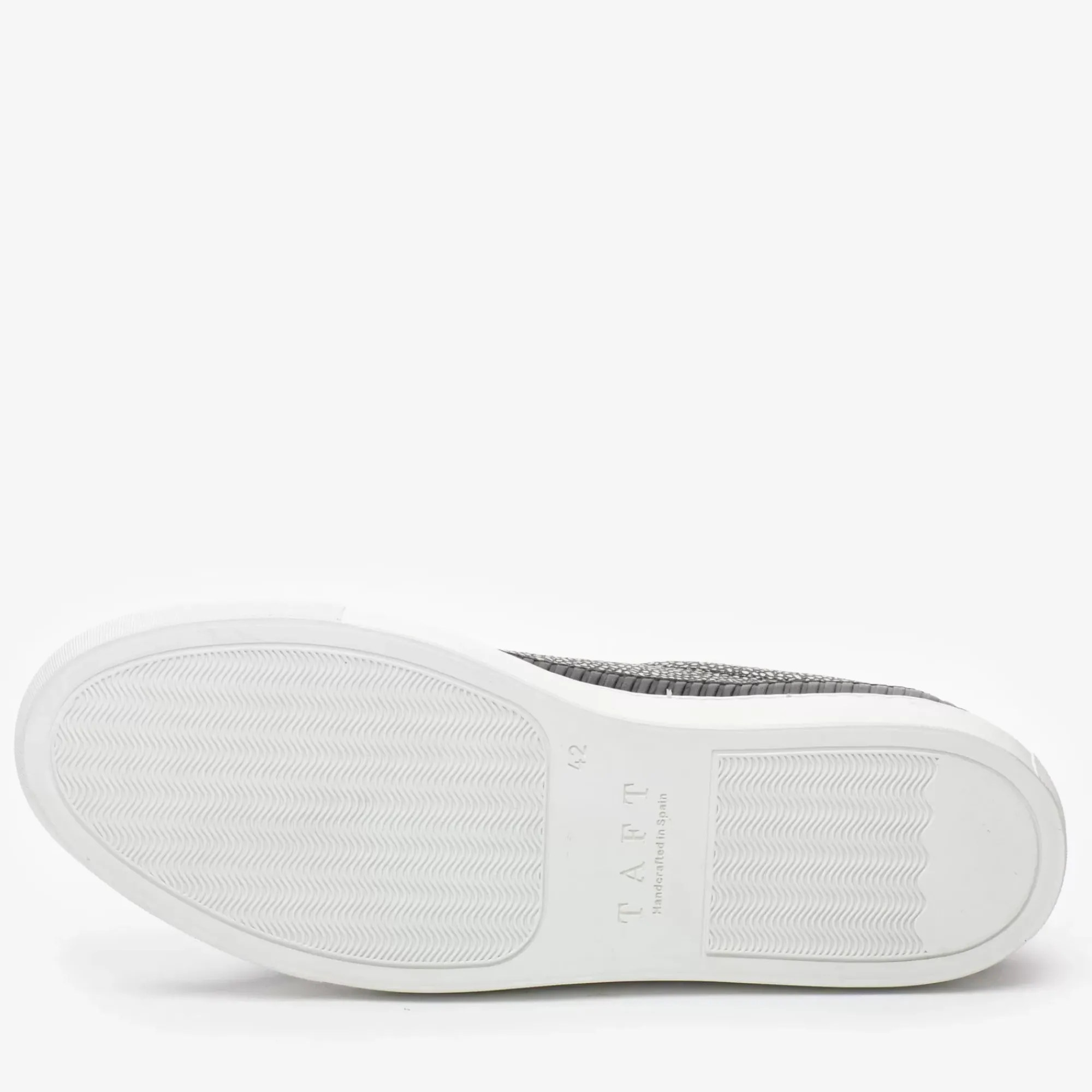 Discount TAFT The Fifth Ave Sneaker In Stone Pebbled Leather |