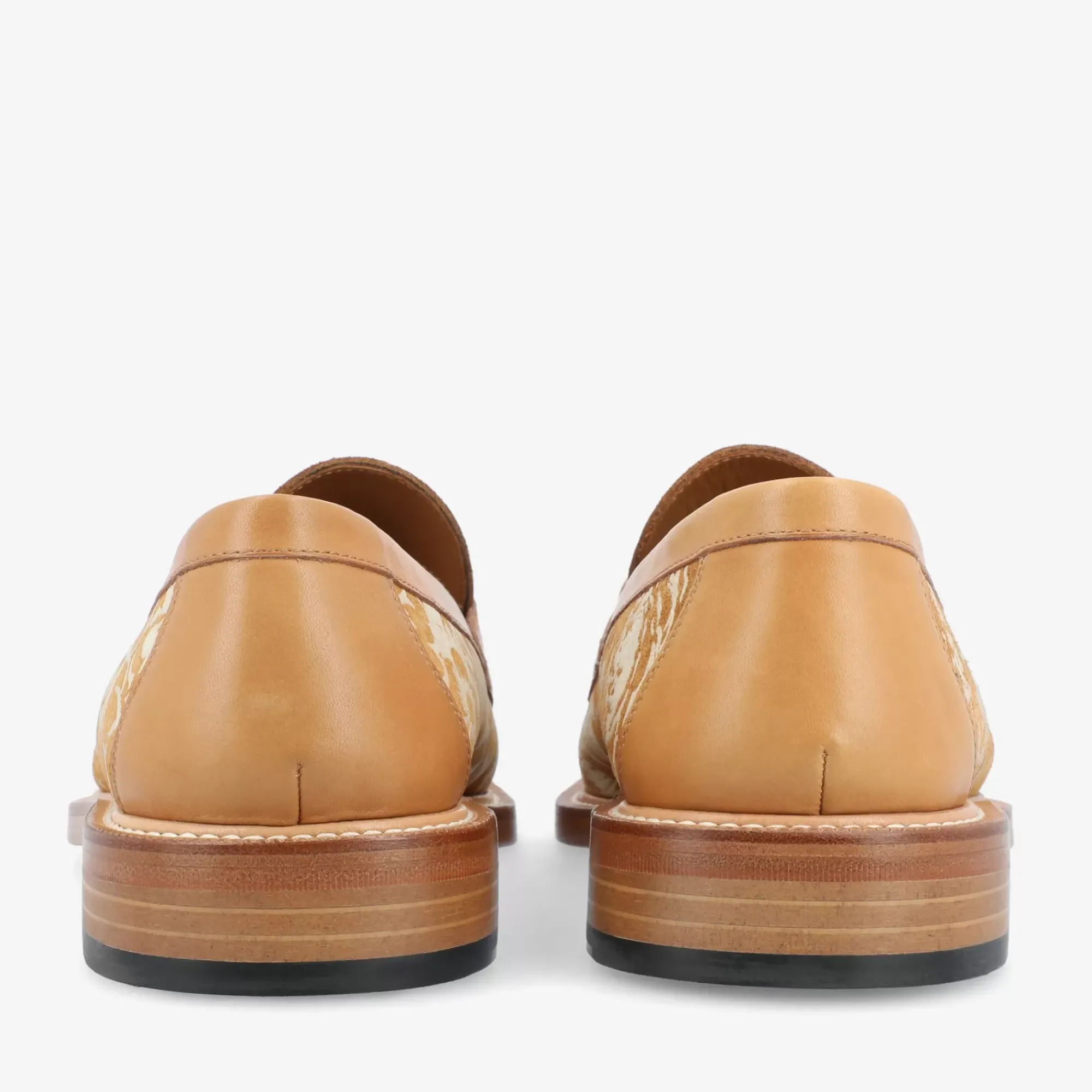 TAFT The Fitz Loafer In Gold Floral |