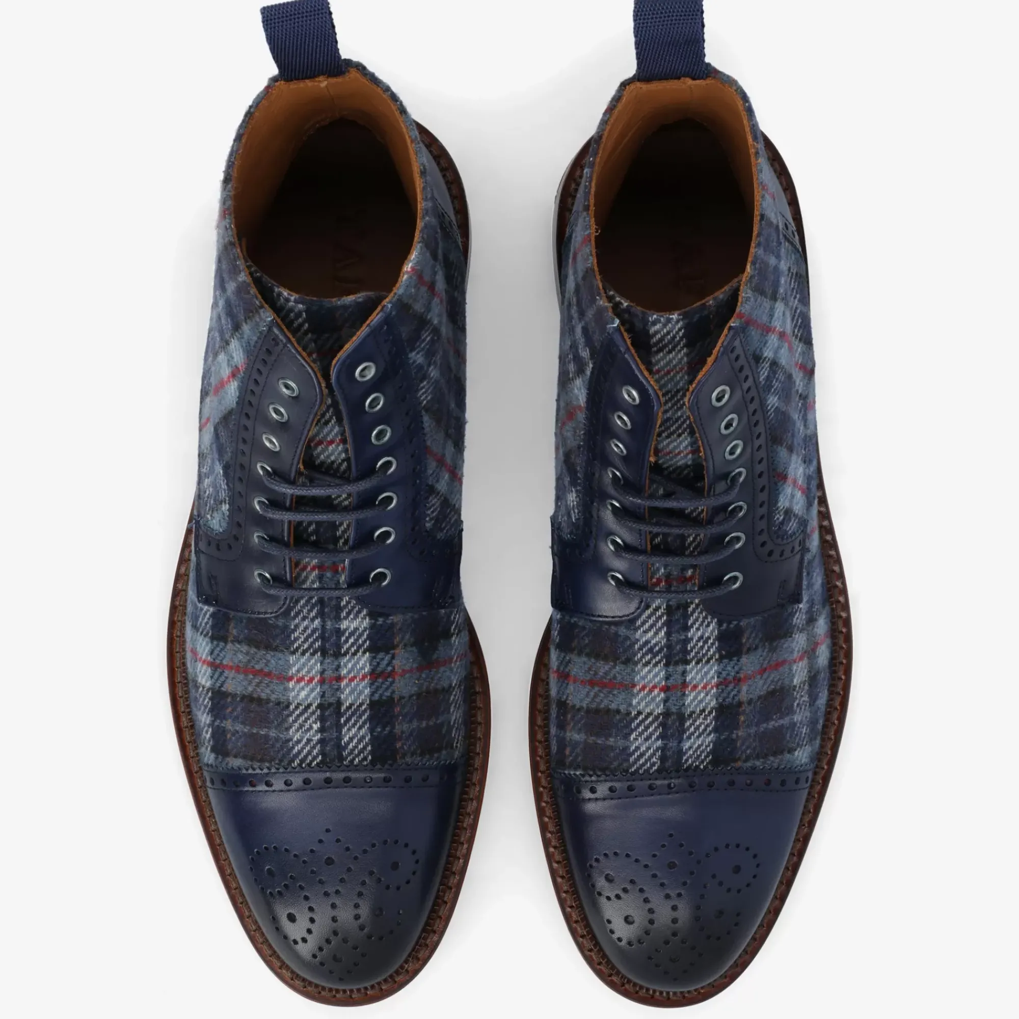 TAFT The Hamilton Boot In Blue Plaid |